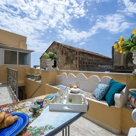 Amore Rentals - Casa Barbera B Positano Buitenkant foto