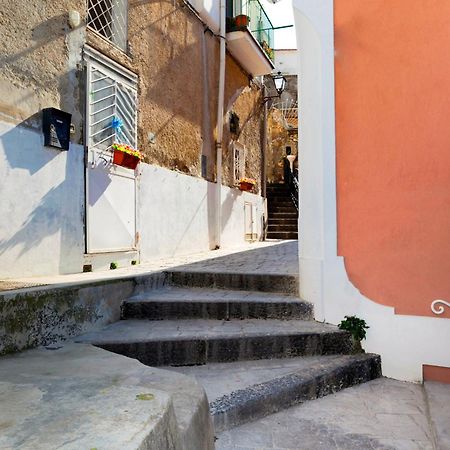 Amore Rentals - Casa Barbera B Positano Buitenkant foto