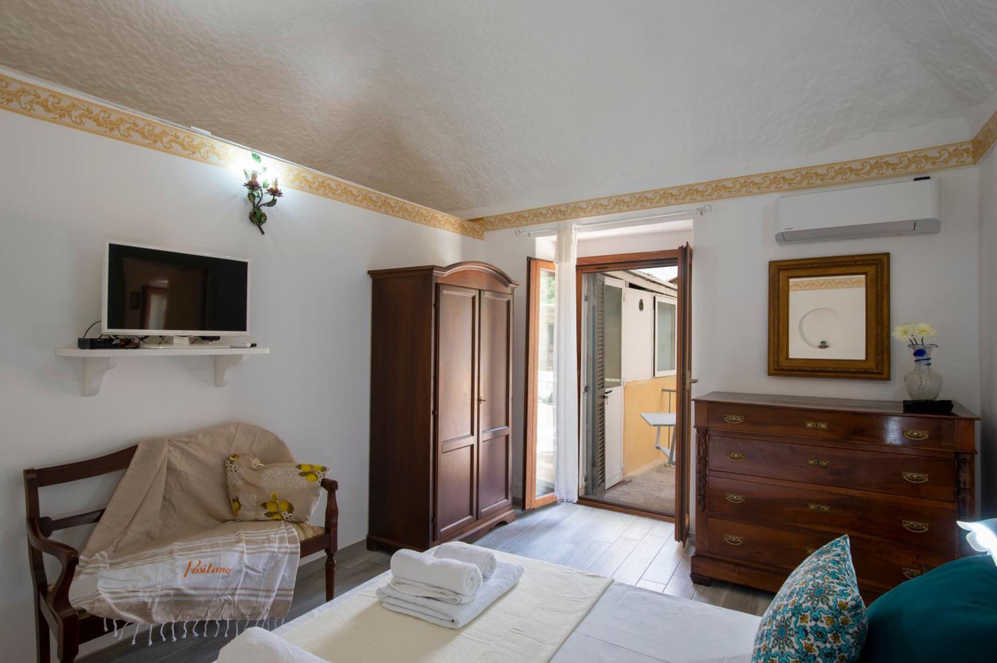 Amore Rentals - Casa Barbera B Positano Buitenkant foto